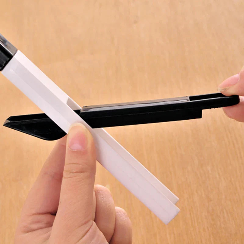 Window Groove & Keyboard Cleaning Brush